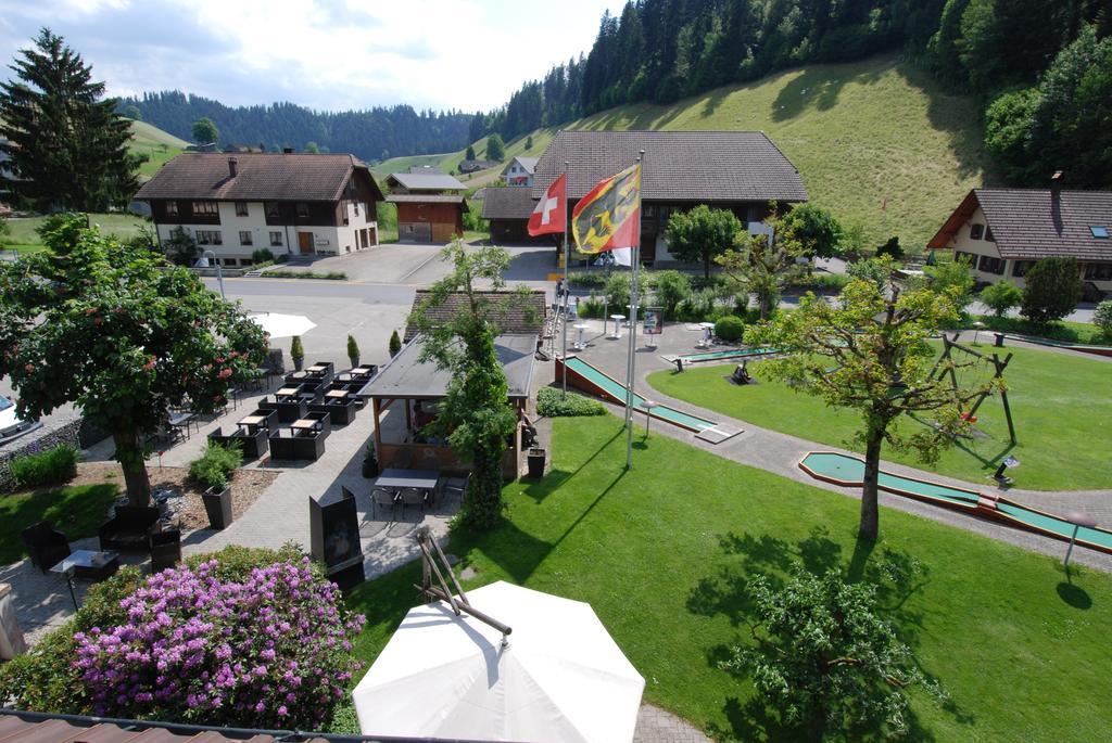 Hirschen Eggiwil Hotel ภายนอก รูปภาพ