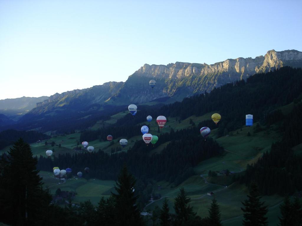 Hirschen Eggiwil Hotel ภายนอก รูปภาพ